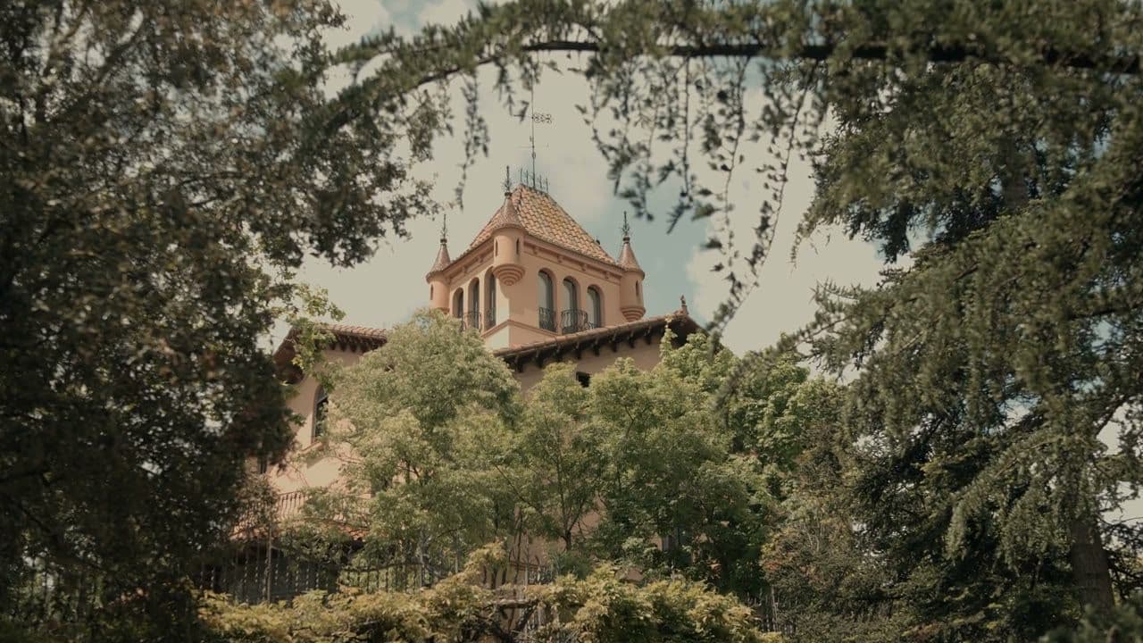 Blurred image of the surroundings of Casa Virupa